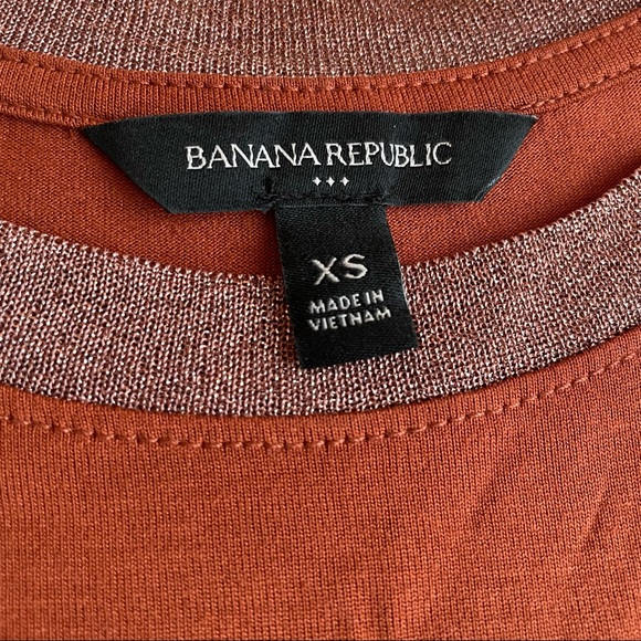 Like new Banana Republic shiny tank top - Picture 2 of 4